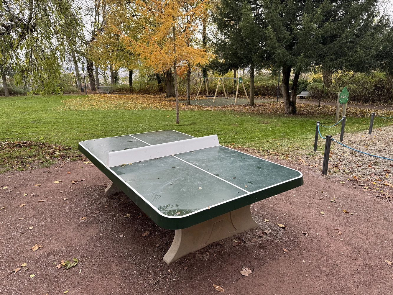 Image média: 🏓 Table de ping-pong parc du Haut-Château